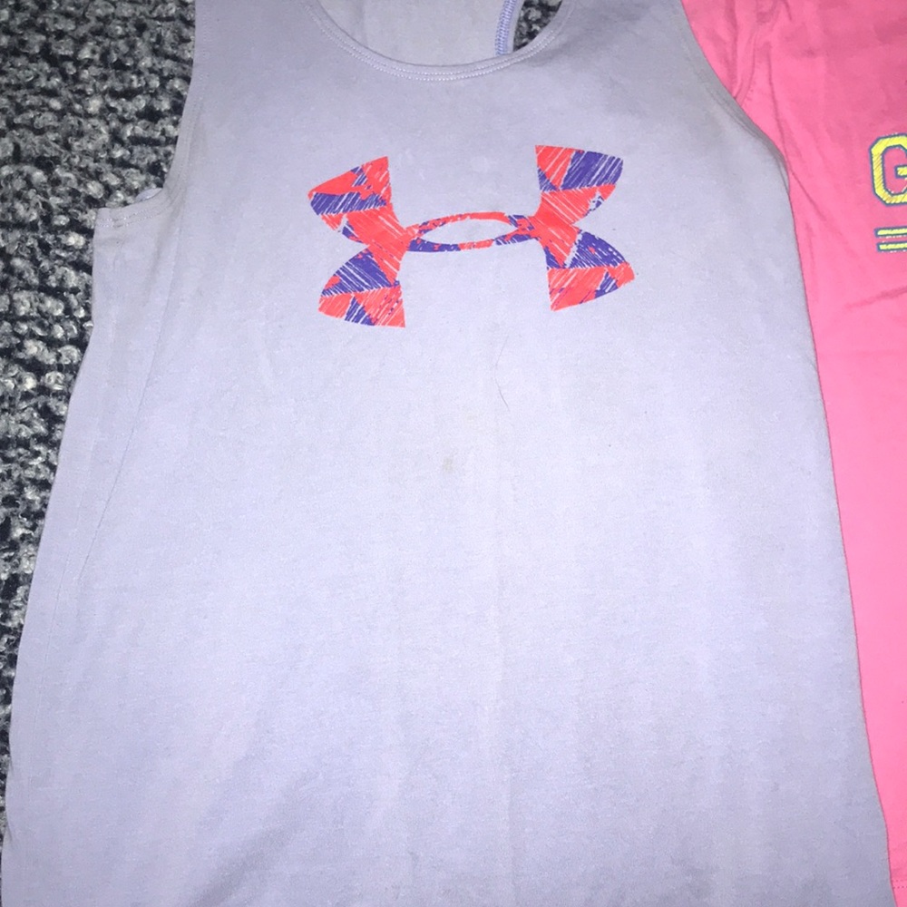 Under Armour workout tops ✨